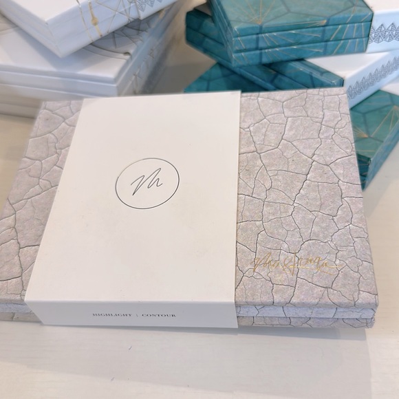 Maskcara Cracker Earth mini double decker palette iiid palette 12 Seint palette - Picture 1 of 8